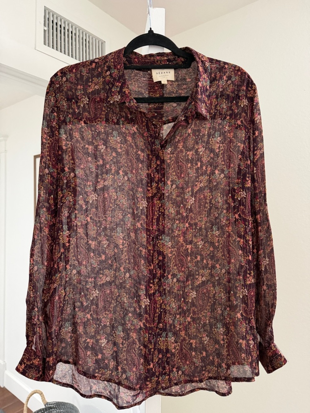 Sezane Ann Blouse in Folk Bordeaux Semi Sheer Burgundy Floral w Gold Threading - Picture 3 of 6